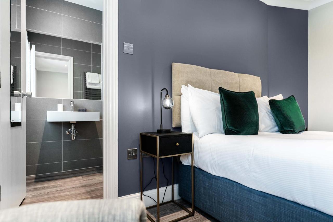 The Regent 3*