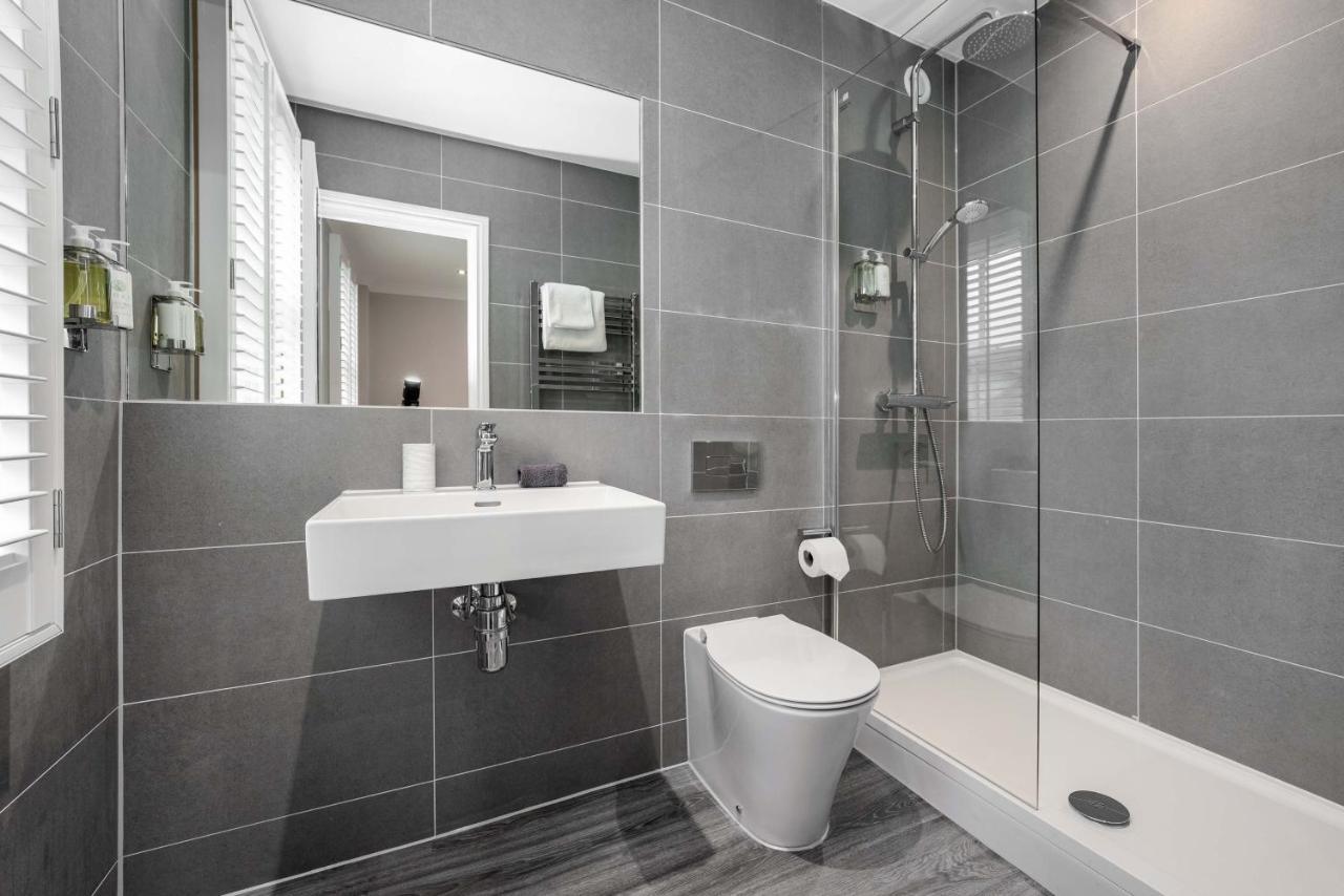 The Regent 3*