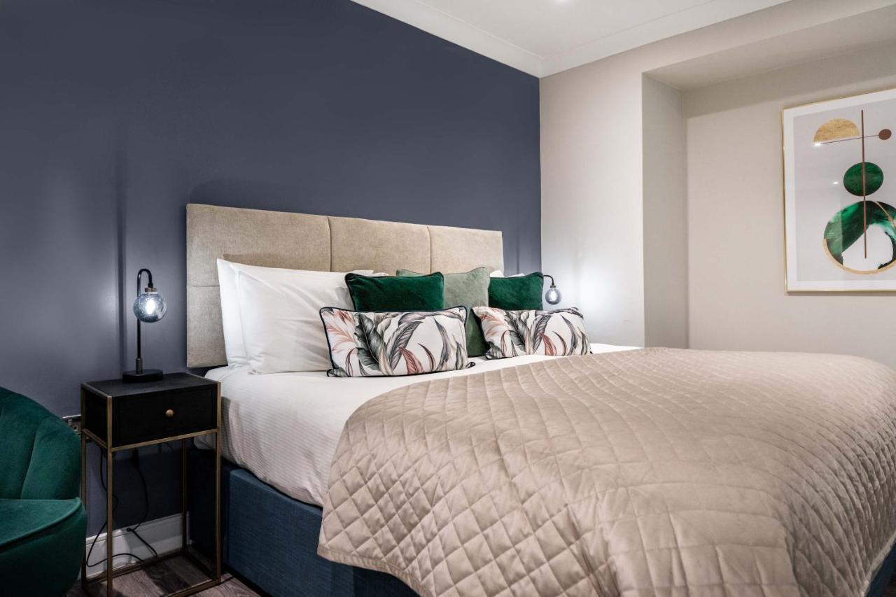 The Regent 3*